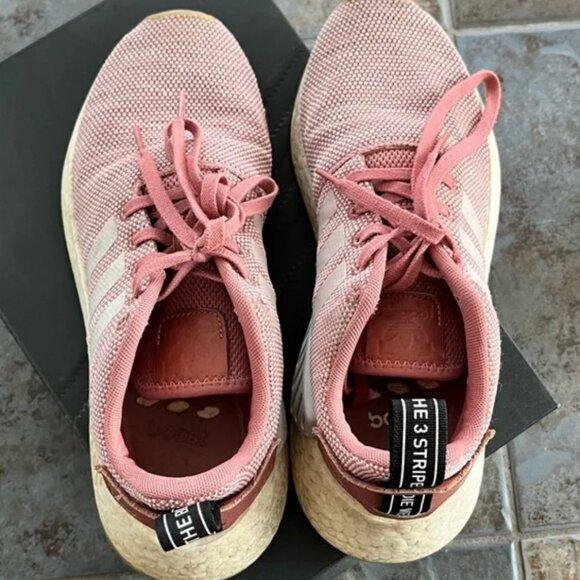 Adidas NMD R2 Ash Pink - Picture 5 of 8